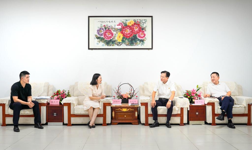 【中国教育周刊】十五运会和残特奥会广州赛区执委会志愿者部一行 莅临我校指导城市志愿服务站志愿者招募工作